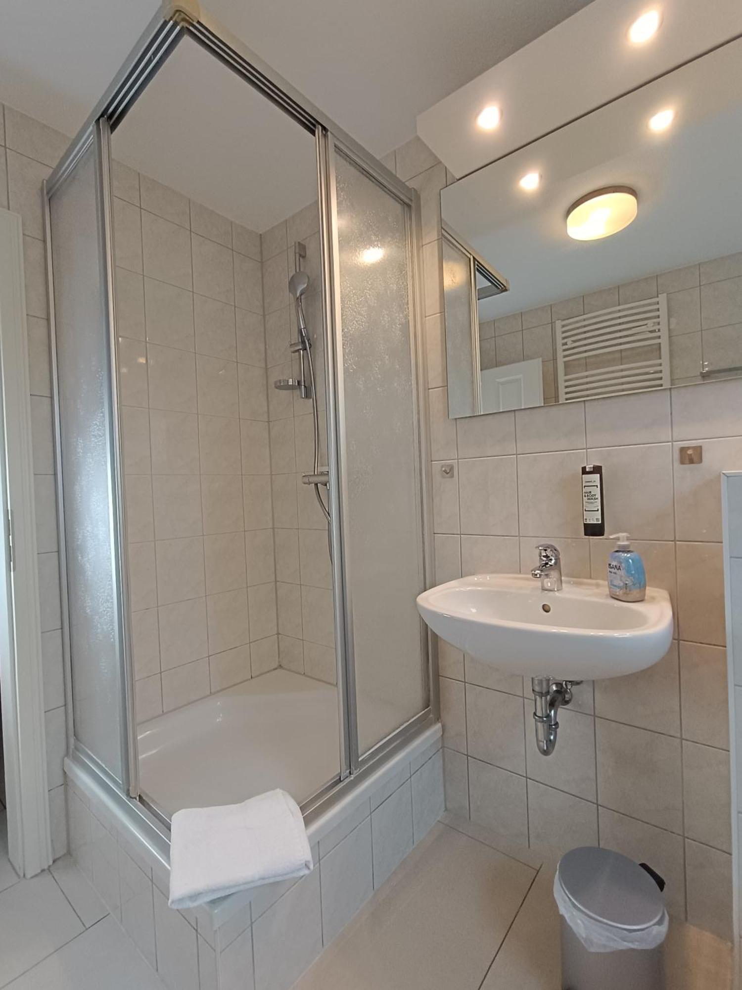 Haus Nemo - Appartement 5, Gemuetliches Appartement Mit Strandkorb, Strandnah 50 M Heringsdorf  Ngoại thất bức ảnh