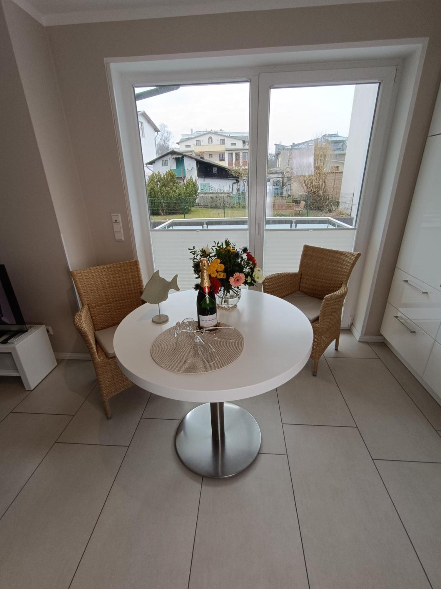 Haus Nemo - Appartement 5, Gemuetliches Appartement Mit Strandkorb, Strandnah 50 M Heringsdorf  Ngoại thất bức ảnh